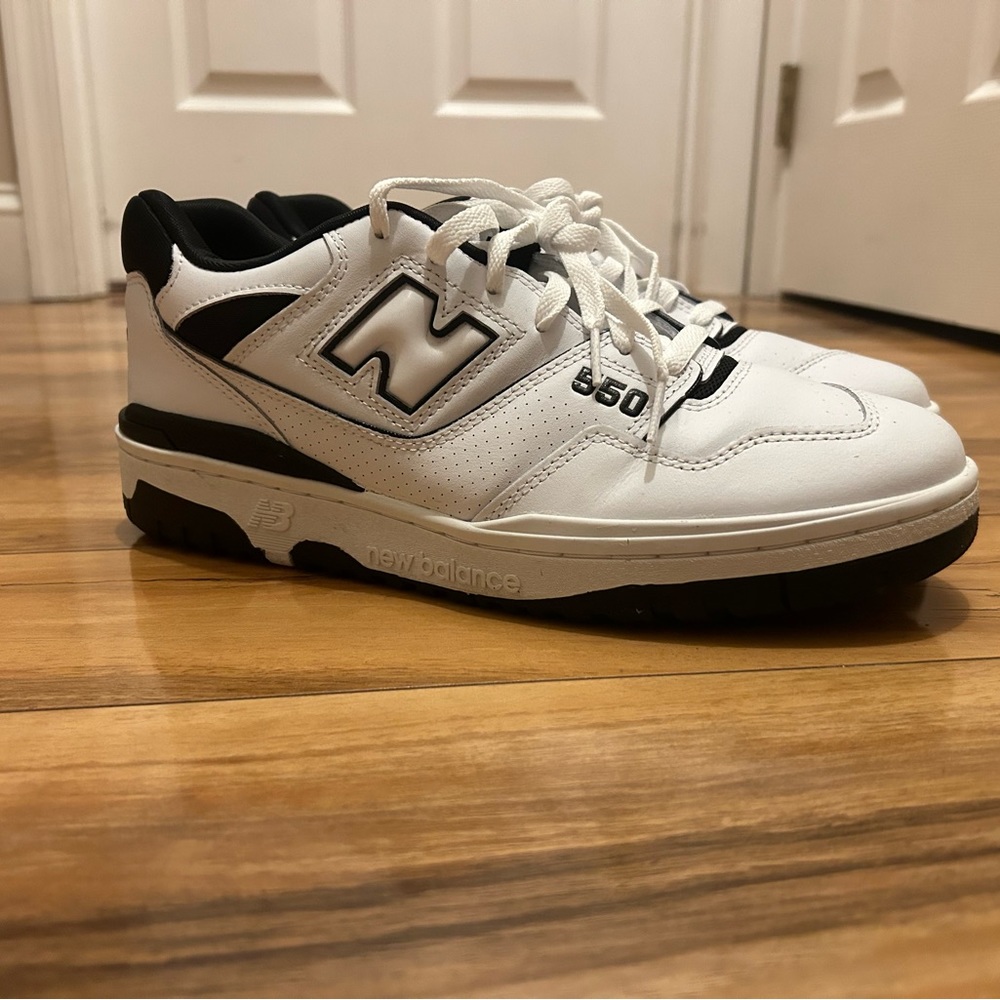 New Balance 550